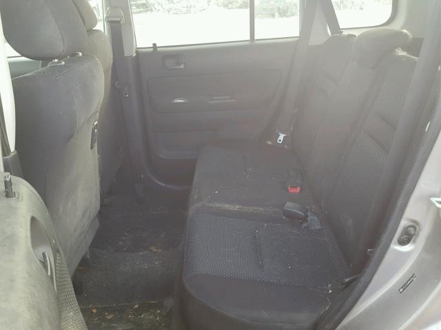 JTLKT324854006795 - 2005 TOYOTA SCION XB 金色 照片 6