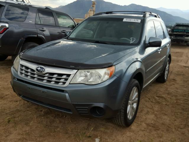 JF2SHBCC2CH409658 - 2012 SUBARU FORESTER 2 GREEN photo 2