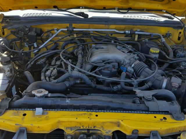 1N6ED27Y1YC367952 - 2000 NISSAN FRONTIER C YELLOW photo 7