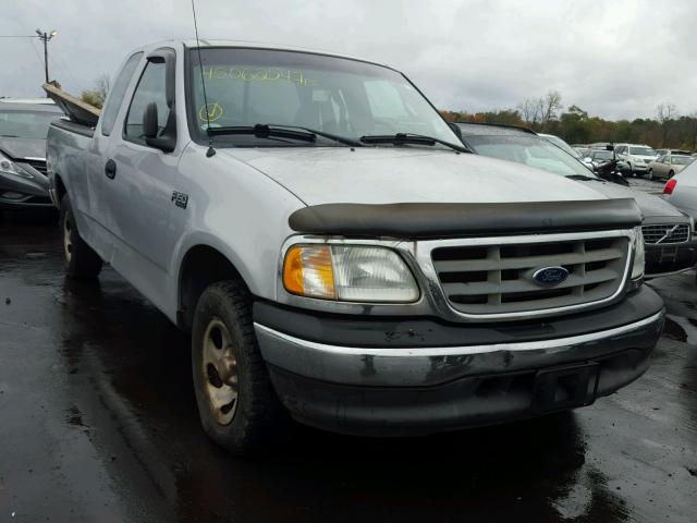 1FTRX17292NA31947 - 2002 FORD F150 SILVER photo 1