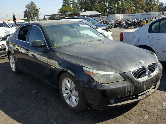 WBANB33505CN66848 - 2005 BMW 545 BLACK photo 1