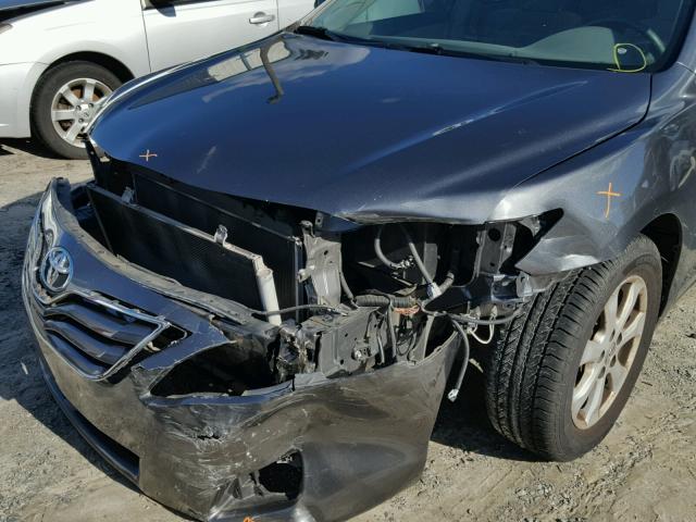 4T1BF3EK4BU720704 - 2011 TOYOTA CAMRY BASE GRAY photo 9