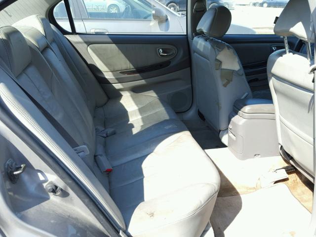 JN1CA31D41T819304 - 2001 NISSAN MAXIMA GXE GRAY photo 6