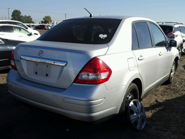 3N1BC11EX9L399017 - 2009 NISSAN VERSA S SILVER photo 4