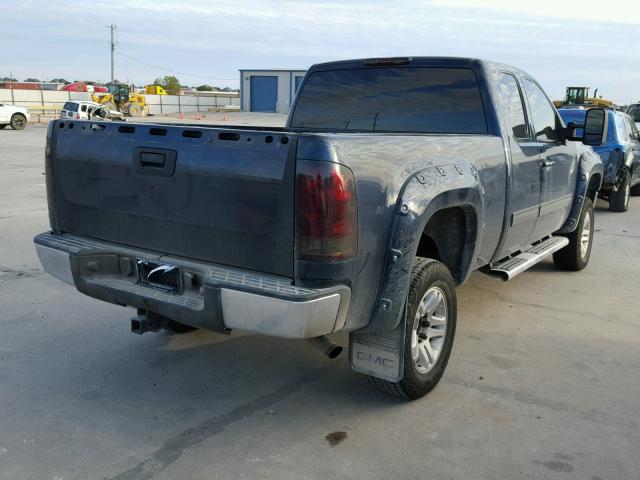 2GTEK190681157220 - 2008 GMC SIERRA K15 BLUE photo 4