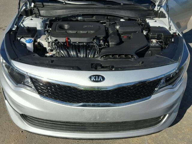 5XXGT4L33HG170754 - 2017 KIA OPTIMA SILVER photo 7