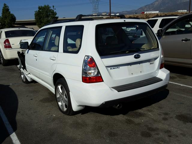 JF1SG696X8H700058 - 2008 SUBARU FORESTER 2 WHITE photo 3