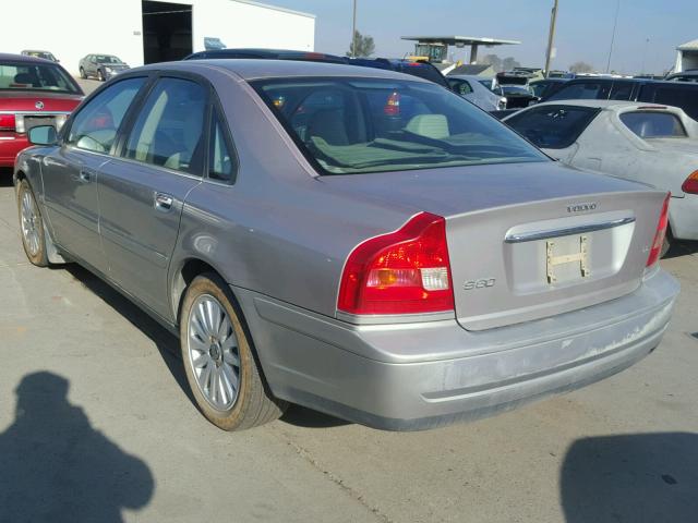 YV1TS911751396426 - 2005 VOLVO S80 T6 TUR SILVER photo 3