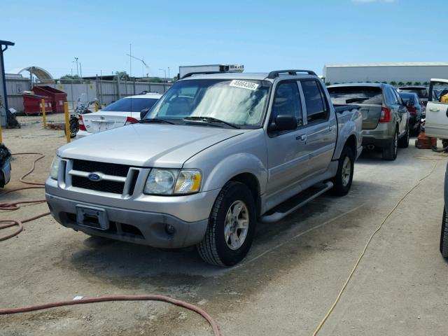 1FMDU67E53UB81048 - 2003 FORD EXPLORER S GRAY photo 2