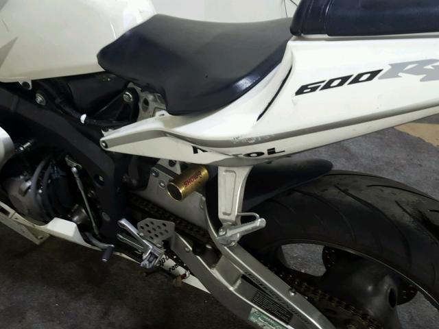 JH2PC37013M003376 - 2003 HONDA CBR600 WHITE photo 17