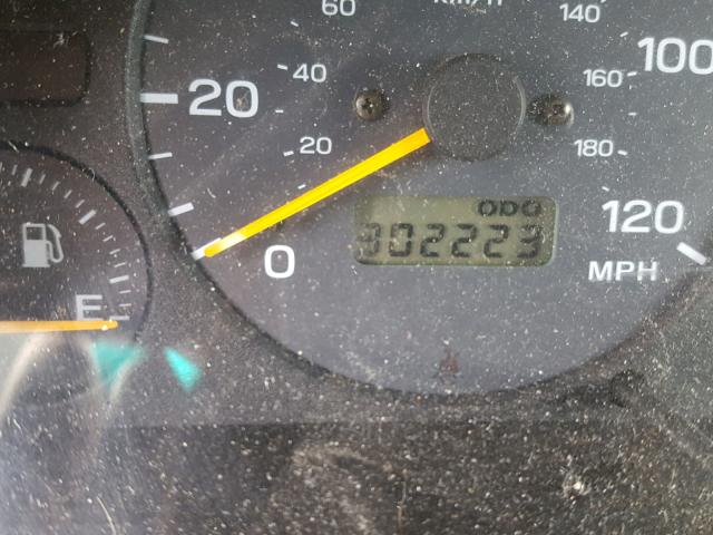 JF1SF6555WH750881 - 1998 SUBARU FORESTER S 白色 照片 8