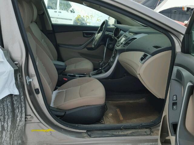 5NPDH4AE2EH538687 - 2014 HYUNDAI ELANTRA SE GRAY photo 5