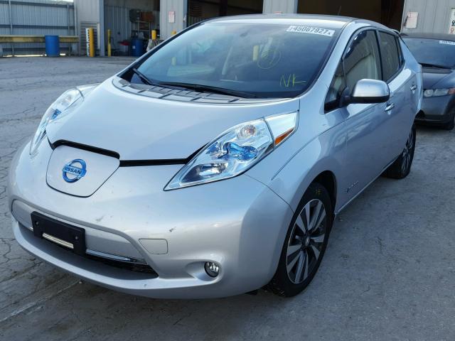 1N4AZ0CP8FC334907 - 2015 NISSAN LEAF S SILVER photo 2