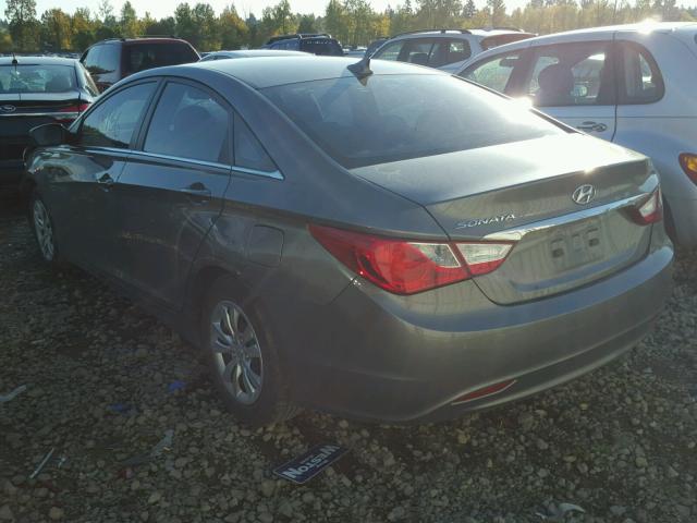 5NPEB4AC1BH026323 - 2011 HYUNDAI SONATA GLS GRAY photo 4