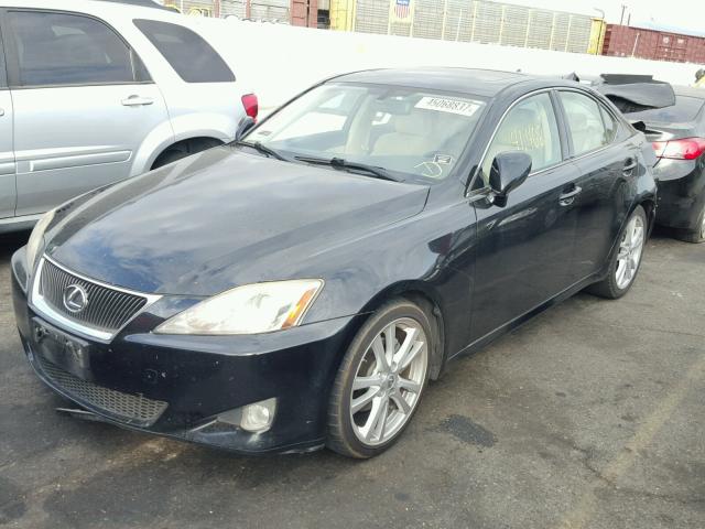 JTHBK262675030512 - 2007 LEXUS IS 250 BLACK photo 2