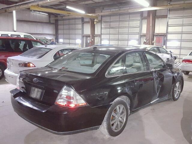 1FAHP24W48G160626 - 2008 FORD TAURUS SEL BLACK photo 4