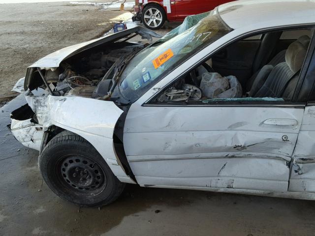 2G1WL52MXW9192226 - 1998 CHEVROLET LUMINA BAS 白色 照片 10