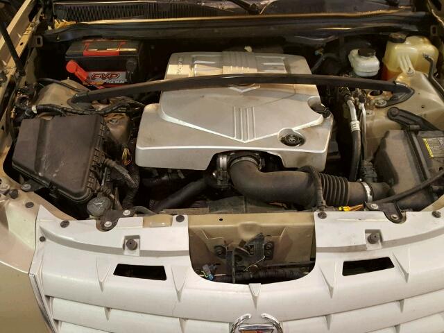 1GYEE637560170599 - 2006 CADILLAC SRX TAN photo 7