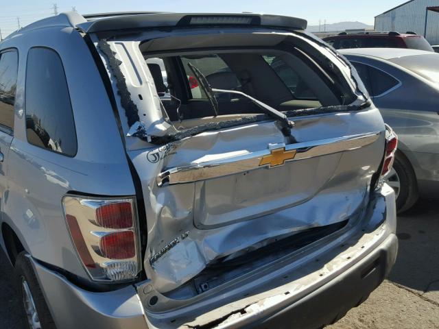 2CNDL63F066174223 - 2006 CHEVROLET EQUINOX LT SILVER photo 9