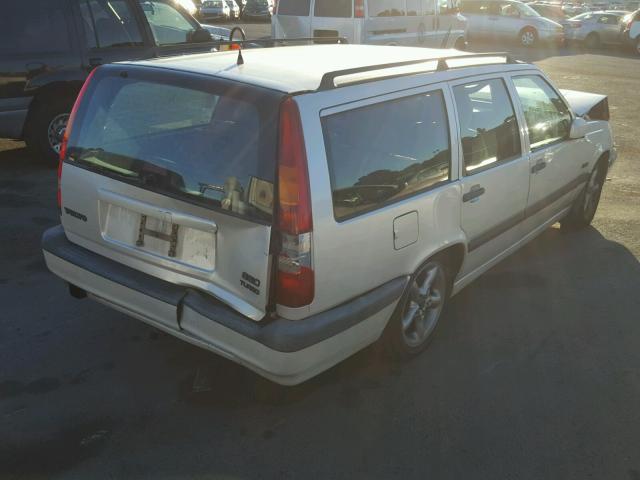 YV1LW5721T2253086 - 1996 VOLVO 850 WHITE photo 4