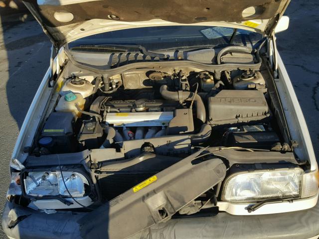 YV1LW5721T2253086 - 1996 VOLVO 850 WHITE photo 7