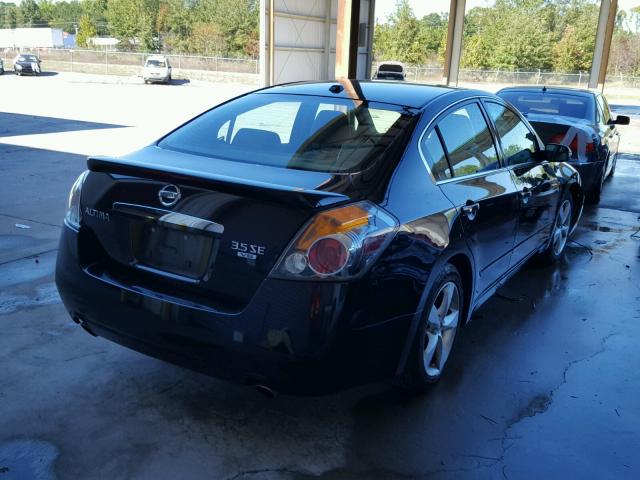 1N4BL21E88C141064 - 2008 NISSAN ALTIMA BLACK photo 4