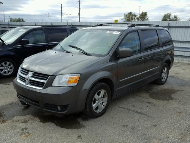 2D4RN5D14AR316875 - 2010 DODGE GRAND CARA GRAY photo 2