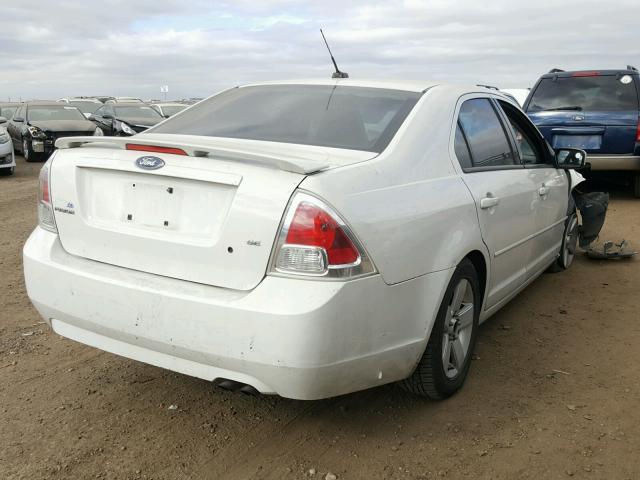 3FAHP07Z99R190791 - 2009 FORD FUSION SE WHITE photo 4