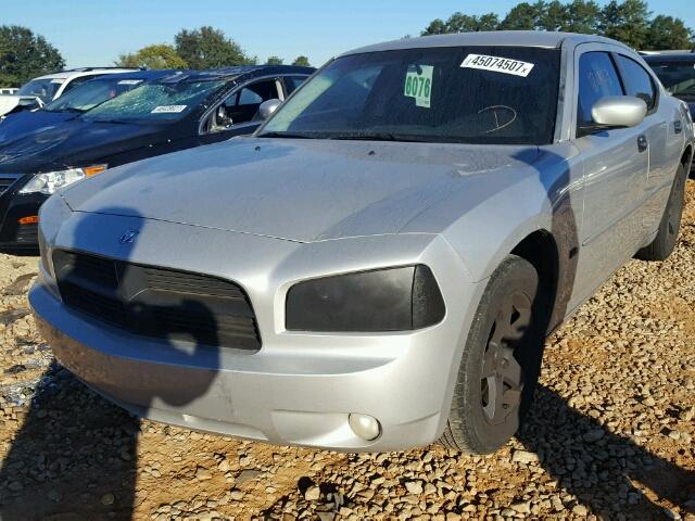 2B3CA3CV6AH186015 - 2010 DODGE CHARGER SILVER photo 2