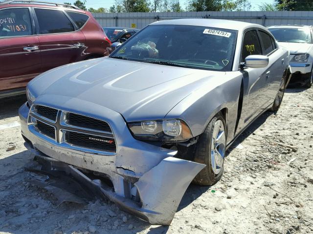 2C3CDXBG7EH315017 - 2014 DODGE CHARGER SILVER photo 2