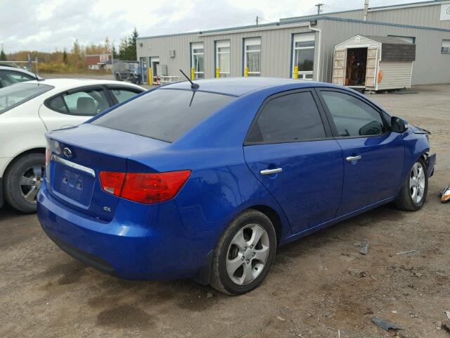 KNAFU4A26A5305669 - 2010 KIA FORTE EX BLUE photo 4