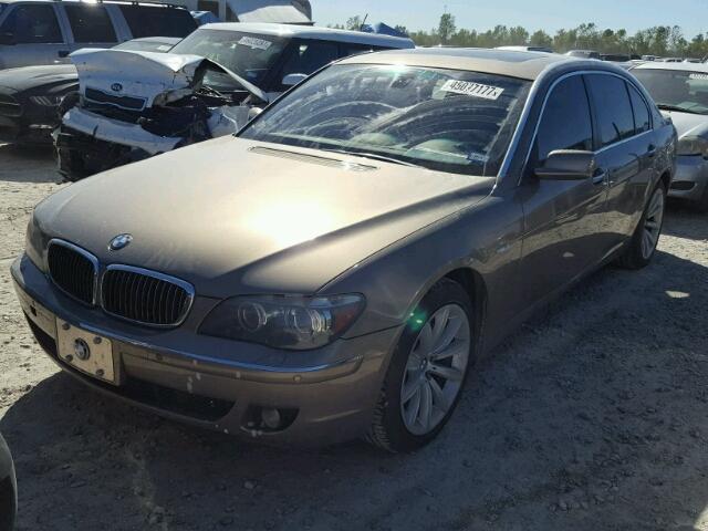 WBAHN83527DT65953 - 2007 BMW 750 BROWN photo 2