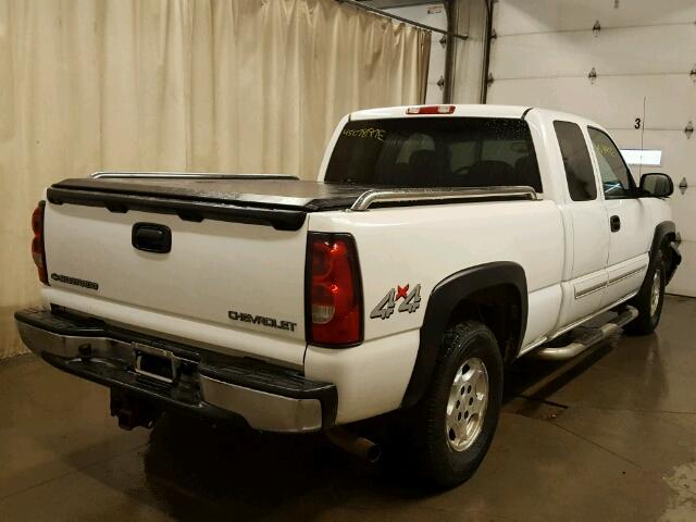 2GCEK19TX41102869 - 2004 CHEVROLET SILVERADO WHITE photo 4