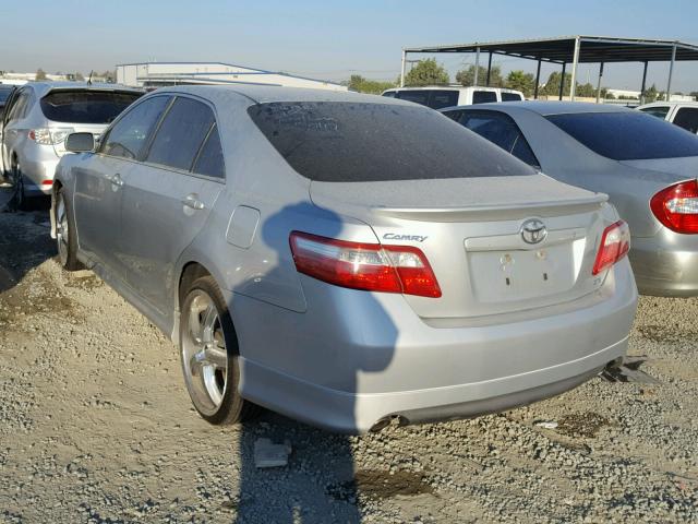 4T1BK46K27U030506 - 2007 TOYOTA CAMRY NEW SILVER photo 3