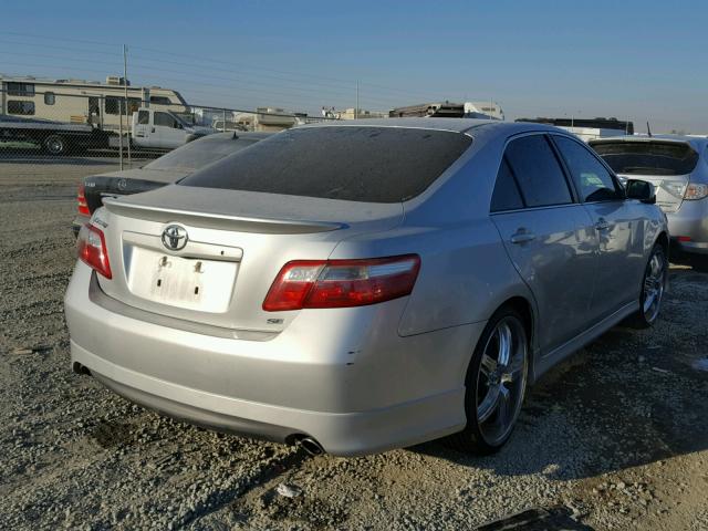 4T1BK46K27U030506 - 2007 TOYOTA CAMRY NEW SILVER photo 4