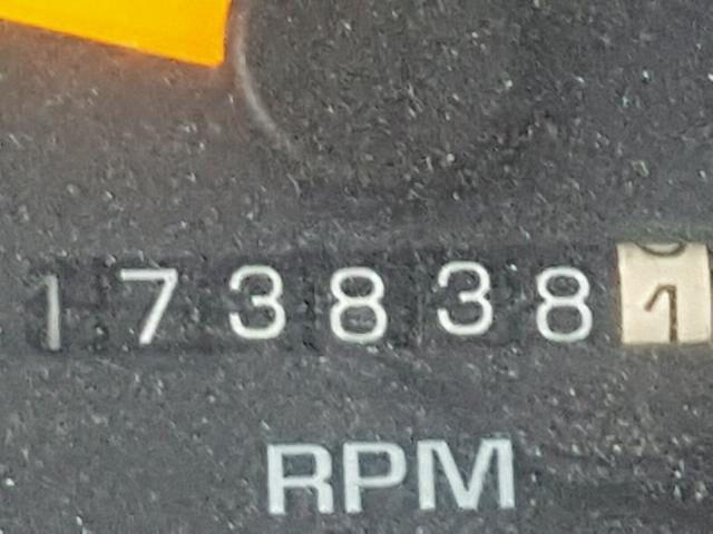 1GKDT13W9T2545710 - 1996 GMC JIMMY Zielony zdjęcie 8