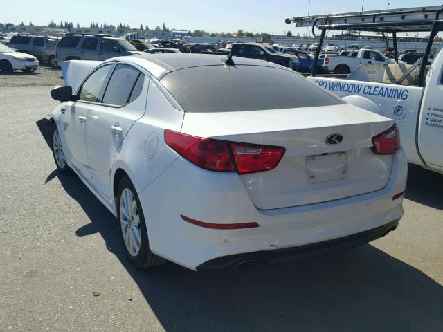 5XXGN4A71FG395378 - 2015 KIA OPTIMA EX WHITE photo 3