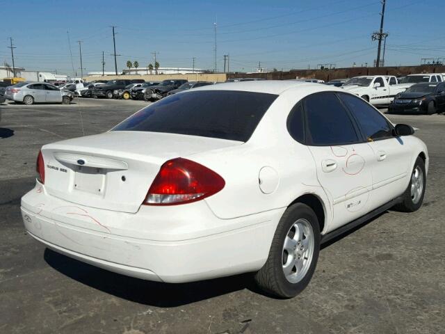 1FAFP55U44G154499 - 2004 FORD TAURUS SES WHITE photo 4