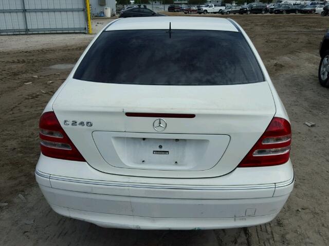 WDBRF61J73E012331 - 2003 MERCEDES-BENZ C 240 WHITE photo 10