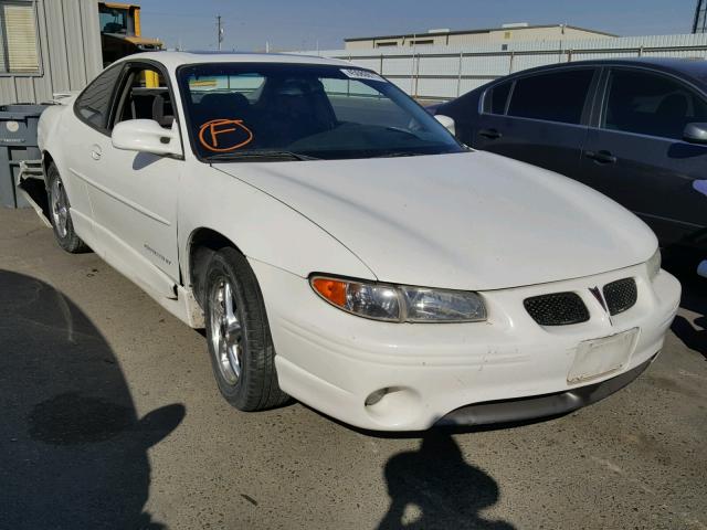 1G2WP12KX2F125568 - 2002 PONTIAC GRAND PRIX WHITE photo 1