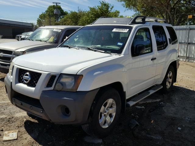 5N1AN08U89C514487 - 2009 NISSAN XTERRA OFF WHITE photo 2