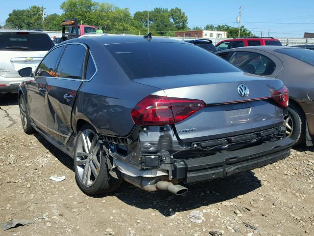 1VWDT7A38HC024290 - 2017 VOLKSWAGEN PASSAT R-L WHITE photo 3