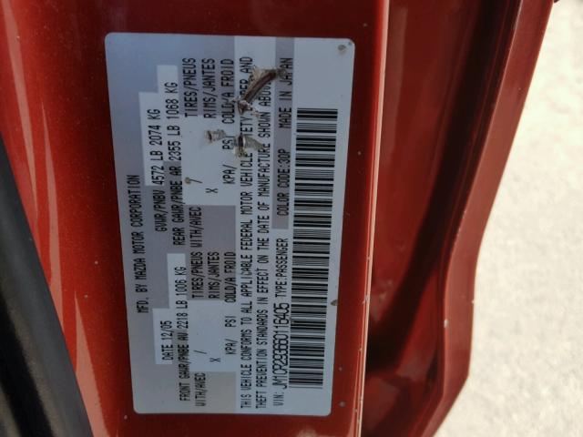 JM1CR293660116405 - 2006 MAZDA 5 RED photo 10