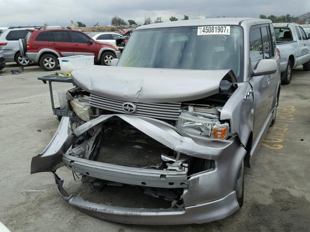 JTLKT324964085590 - 2006 TOYOTA SCION XB Plata foto 2