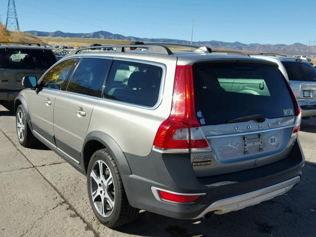 YV4902NC4F1198927 - 2015 VOLVO XC70 T6 GOLD photo 3