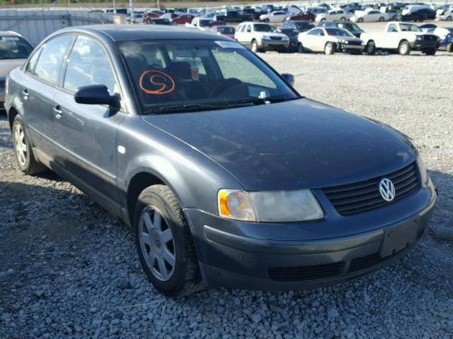 WVWMA23B4YP430222 - 2000 VOLKSWAGEN PASSAT GLS GRAY photo 1