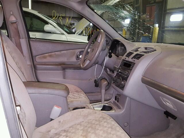 1G1ZT54805F233532 - 2005 CHEVROLET MALIBU LS თეთრი ფოტო 5