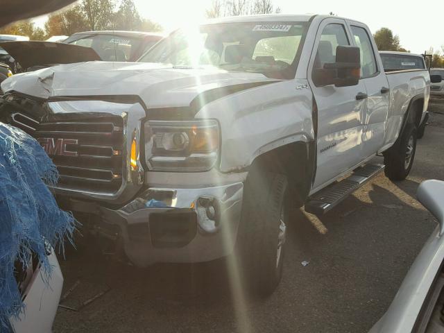 1GT22RE86GZ338501 - 2016 GMC SIERRA K25 WHITE photo 2