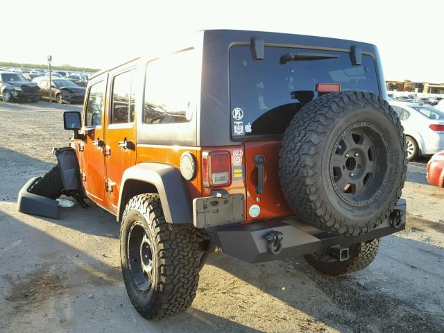 1C4BJWDG9EL250696 - 2014 JEEP WRANGLER U ORANGE photo 3