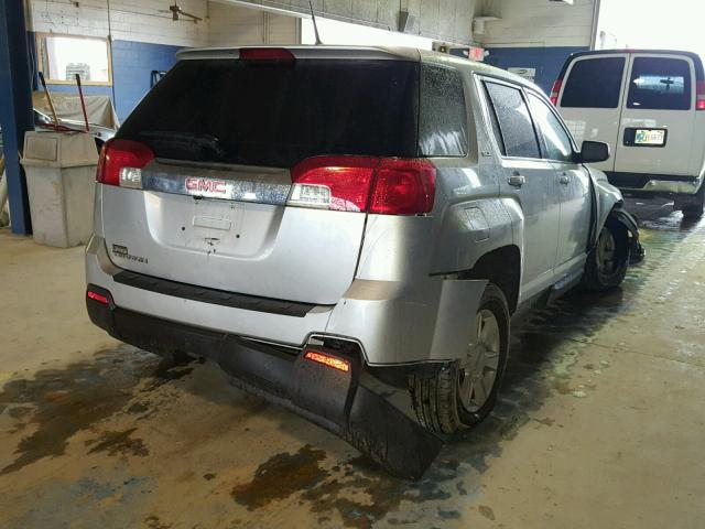 2CTALBEW4A6287991 - 2010 GMC TERRAIN SL GRAY photo 4